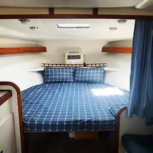  Botel Cozy Private Two Yacht In Barcelona With Free Parking